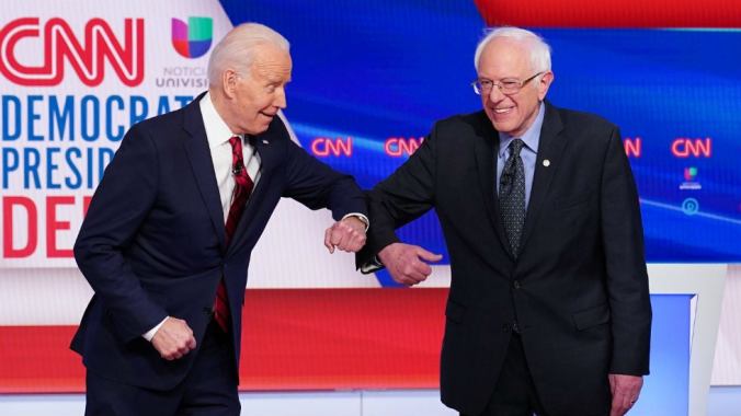 sanders_biden_elbow_bump_debate